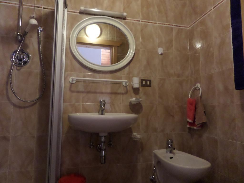 Affittacamere Pizzeria Marmolada Rocca Pietore Exteriér fotografie