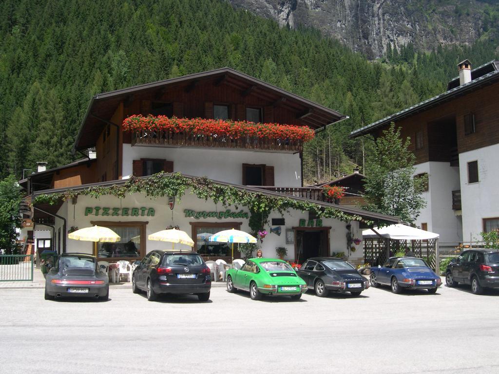 Affittacamere Pizzeria Marmolada Rocca Pietore Exteriér fotografie